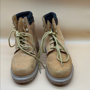 Falcon Mountain boots for men size 8 wide